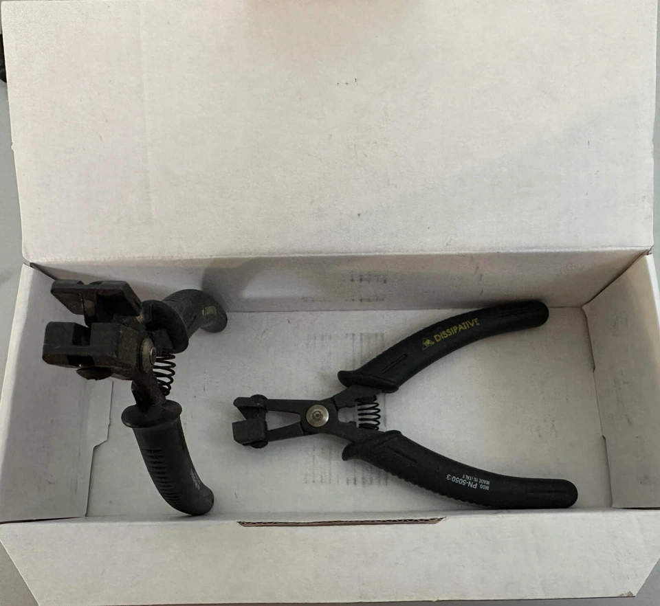 Pince Piergiacomi PN-5050 3 Dissipative ancienne (non utilisée) - Photo 1/1