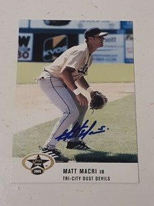 Matt Macri Colorado Rockies 2005 Just Stars Autograph Card #33 READ DESCRIPTION