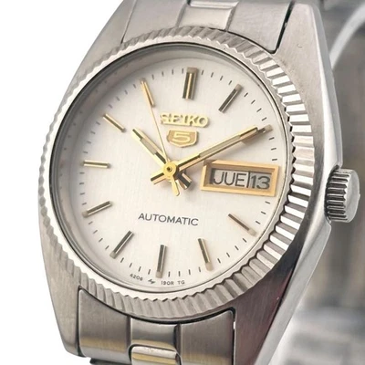 Seiko 5 Watch Model 4206-0510 Automatic Women White Dial Working Japan - image 1 of 4