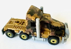 Maisto Tan Camo Army Military Sand Desert Semi Kenworth 1:64 Scale Kenworth - Picture 1 of 5
