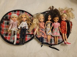 Bratz Pretty N Punk Round Fashion Organizer Doll Carrying Case & VTG 2001 DOLLS - Picture 1 of 21