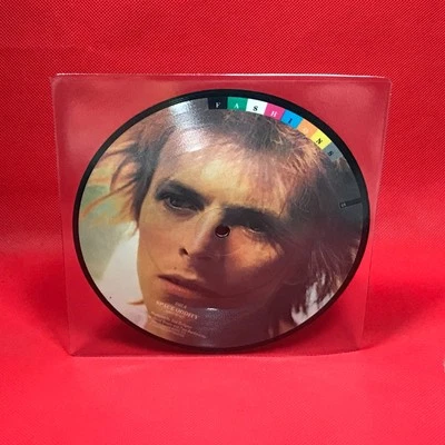 DAVID BOWIE Space Oddity 1982 UK 3-track 7" vinyl Picture Disc single Changes - Image 1 of 2