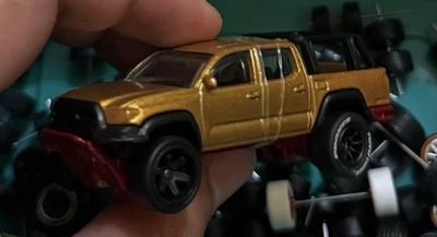 Prototipo Toyota Tacoma Match Box 2026 en blanco hecho en base de metal sin usar - listo Foto 1 de 4