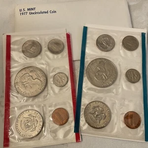 1977 US Mint 12 Coin Uncirculated Set Complete Philadelphia & Denver OGP - Picture 1 of 5