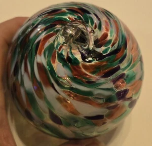 HAND BLOWN ART GLASS HANGING BALL. Sun Catching GREEN RED WHITE PURPLE 5"-6” - Picture 1 of 4