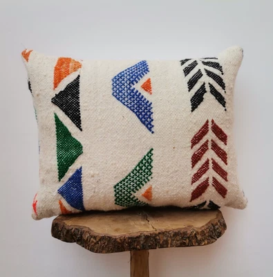 Moroccan Handmade Kilim white Cushion Cover Throw Pillow Case Sofa boho. - Image 1 of 4