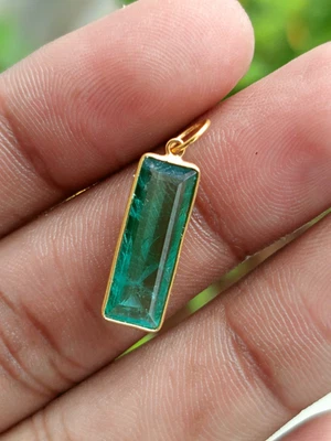 Emerald Gemstone Gold Charm Pendant 18 Solid Gold Handmade Pendant - Image 1 of 4