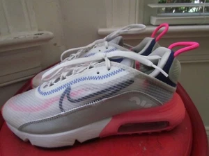 ZAPATOS PARA CORRER NIKE AIR MAX 2090 MUJER TALLA 6 - Imagen 1 de 6