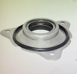 9001117P Kit, Seal Holder. - Picture 1 of 3