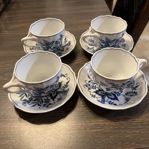 VTG Blue Danube set of 4 tea cups 6 oz & saucers Ribbon Banner mark 1950's - Picture 1 of 8