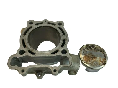 Kawasaki KXF 250 2012 CILINDRO CON PISTÓN 110050586 130010730 Foto 1 de 4