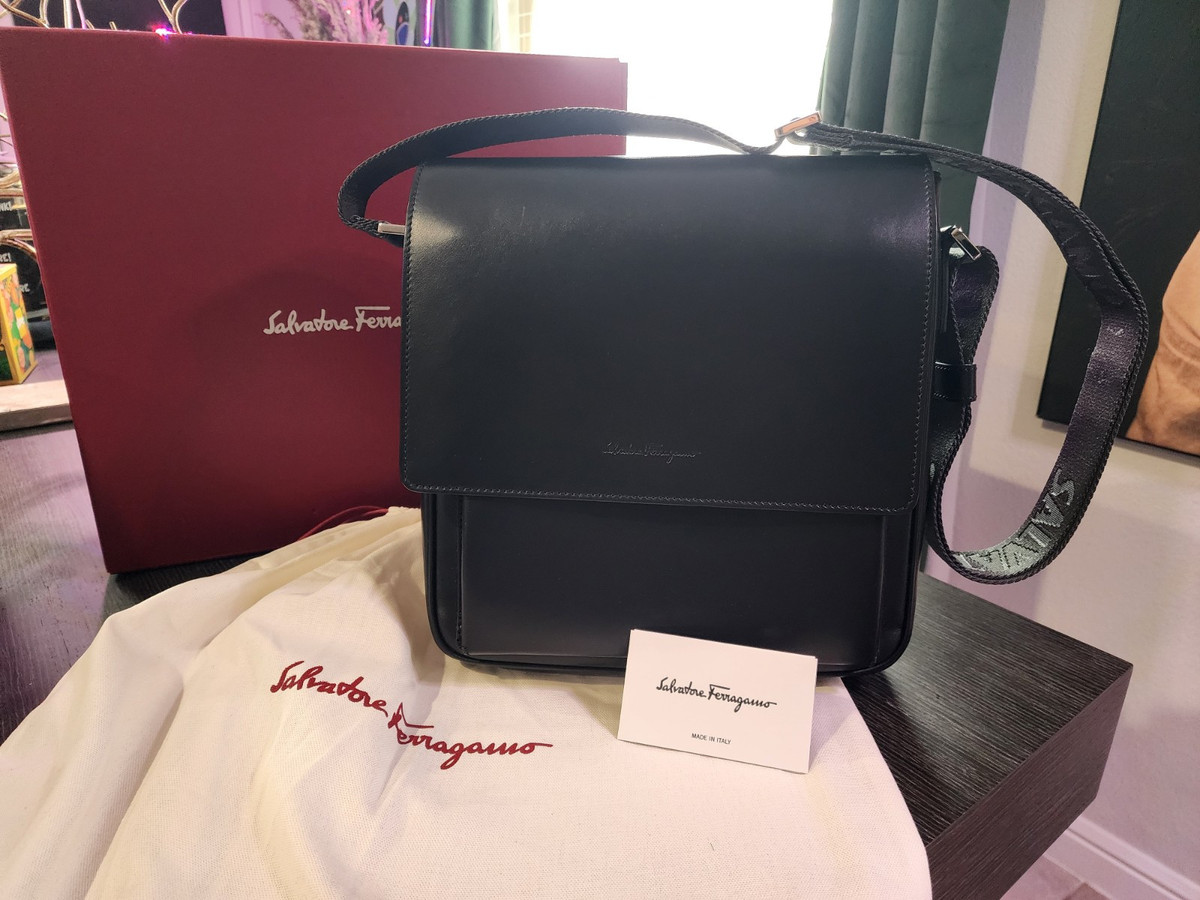 Salvatore Ferragamo Leather Medium Bags for Men for sale | eBay Salvatore Ferragamo Leather Medium Bags for Men for sale | eBay