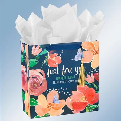 🎁 Bolsa de regalo floral grande de 10" azul marino, escritura de lámina dorada, borla y mango de cinta Foto 1 de 4