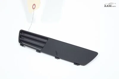 2017-2023 JEEP COMPASS RIGHT SIDE TRUNK QUARTER PANEL VENT GRILLE COVER TRIM OEM - Image 1 of 4