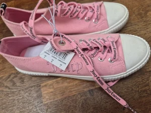 🔥BNWT Ladies Juicy Couture Shoes Sneakers Size UK 5 EU 38 Pink Canvas🔥 - Picture 1 of 9