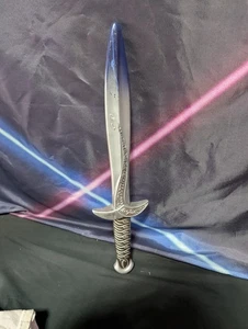 Vtg 2002 Lord of the Rings 19" Sting Toy Sword Electronic Lights N Sound LOTR  - Picture 1 of 6