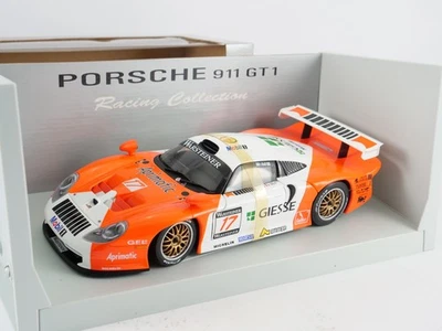 Ut Models 1/18 Porsche 911 GT1 E.Collard/M.Baldi 1997 #17 - Immagine 1 di 4