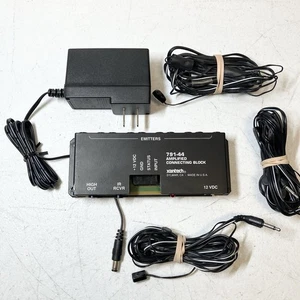 Bloque de conexión amplificado Xantech 791-44 con fuente de alimentación y 3 ir - Imagen 1 de 5
