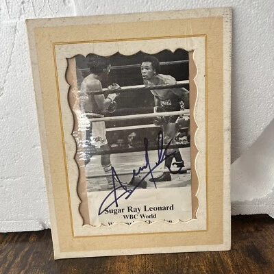 复古 Sugar Ray Leonard 签名 WBC 世界冠军宣传册 广告 9 英寸 x 7 英寸 — 第 1/4 张图片
