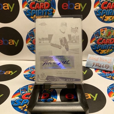 2009 Topps Chrome Mark Melancon 1/1 New York Yankees Printing Plate Auto Card - Image 1 of 2