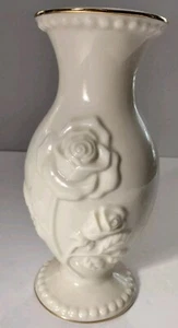Vintage Lenox Porcelain Ivory Floral Splendor Vase  Gold Trim And Beaded Edges  - Picture 1 of 10