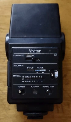Vivitar 550 FD C/R  Auto Flash Unit for Canon and Ricoh Cameras MINT IN BOX - Image 1 of 3