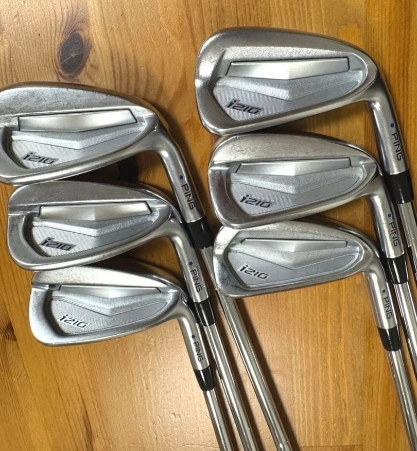 Juego de plancha Ping i210 6 piezas 5-9-W punto azul rígido flexible dinámico dorado S200 diestro Foto 1 de 4