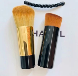 2 x Chanel Medium Makeup Brushes Set New. Great Quality NWOT 100% Authentic - Picture 1 of 13