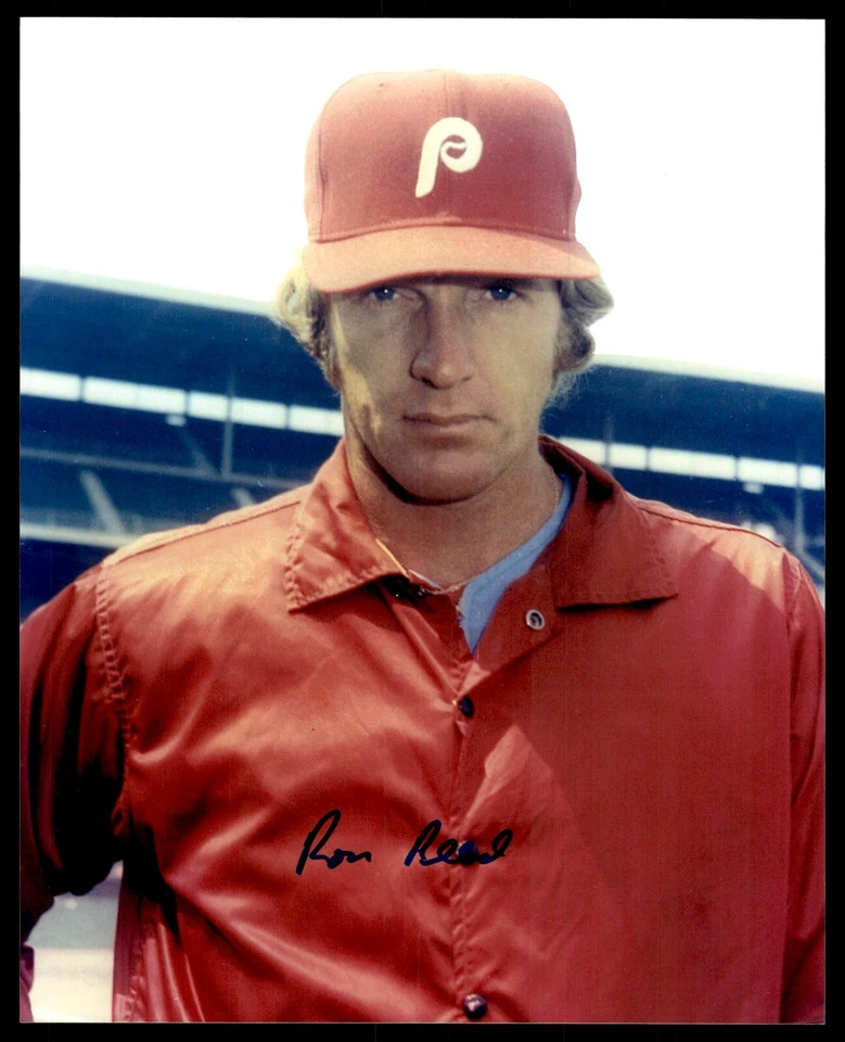 RON REED SIGNED 8X10 PHOTO - PHILADELPHIA PHILLIES - Image 1 of 1