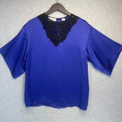 Vintage Albert Nipon Blouse 100% Silk  Blue Black Lace Top Hidden Button Back 8 - Image 1 of 4