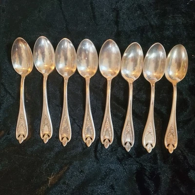 8-ВИНТАЖНЫХ МЕЖДУНАРОДНЫХ СЕРЕБРЯНЫХ ЧАЙНЫХ ЛОЖЕК СТАРОЙ КОЛОНИИ 1911 5-7/8"" - Изображение 1 из 4