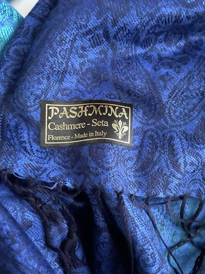 BUFANDA PASHMINA CACHEMIR Florencia Italia TONO AZUL Paisley Chal Envoltura 27" Ancho Foto 1 de 4