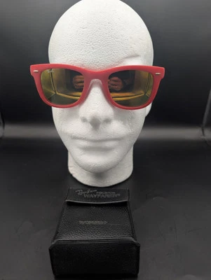 Ray-Ban Wayfarer Marco Rojo Mate Lente Verde Plegable RB4105 49-24-130 Foto 1 de 4