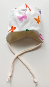 NEU * Babymütze mit Ohrenschutz * Mütze Neugeborene * Erstlingsmütze * Butterfly - Bild 1 von 3