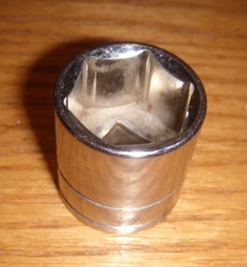 HUSKY 3/8" Drive SAE 13/16 " 6  point  SHALLOW Socket   # 22026 NEW - Picture 1 of 1