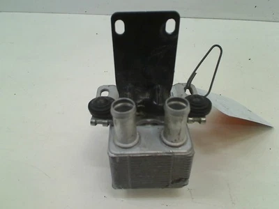 ENFRIADOR DE ACEITE OIL COOLER CAMBIADOR DE CALOR AUDI A3 SPORTBACK (8VA/8VF) 2015 5Q0820031 Foto 1 de 3