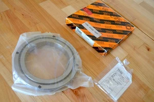 New THK RB11020CC0 Cross-Roller Ring Bearing 110mm x 160mm x 20mm NIB - No Seals - Picture 1 of 12