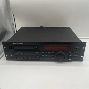 Tascam DA-40 Digital Audio Tape ( DAT) Player/Recorder - FOR PARTS OR REPAIR - Picture 1 of 9