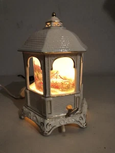 Gazebo Thomas Kinkade Make a Wish Cottage 2005 lámpara caja de música Canon en re mayor - Imagen 1 de 6