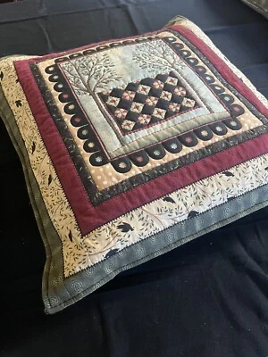 Vintage Handmade Quilted TREES BIRDS Animal Beautiful 18x18” - Image 1 of 4