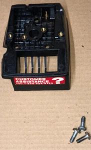 MOTOSIERRA DE LEÑA POULAN 2300 OEM BASE DE CARBURADOR USADA PN#530036951 - Imagen 1 de 6