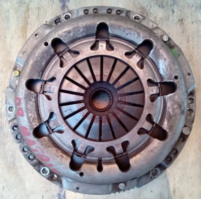 2009 2010 2011 2012 2013 TOYOTA MATRIX 2.4L KIT DE EMBREAGEM E VOLANTE - FABRICANTE DE EQUIPAMENTO ORIGINAL - Imagem 1 de 4