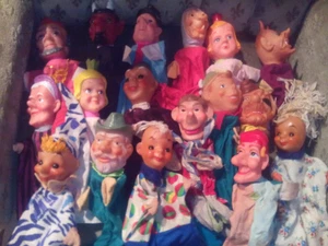 Kasperlepuppen--17 Stück--DDR--alt - Bild 1 von 3