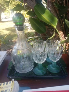 Avon Vintage Smaragdgrün Glas Karaffe Set - Bild 1 von 5