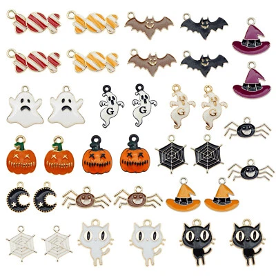 GRACEANGIE 9 Pair Enamel Plated Assorted Halloween Spider Ghost Bat Charms Pendant Findings