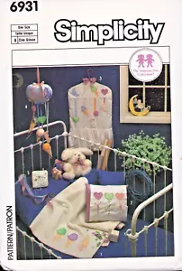 Baby Kleinkind Schlafzimmer Wickeltasche Mobile Kissen Decke MEHR Nähen Einfachheit 6931 - Bild 1 von 2