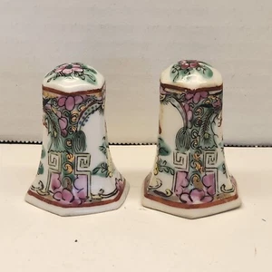 Antike Famille Rose Medaillon Salz/Pfefferstreuer unbeschriftet mit Original Korken - Bild 1 von 7