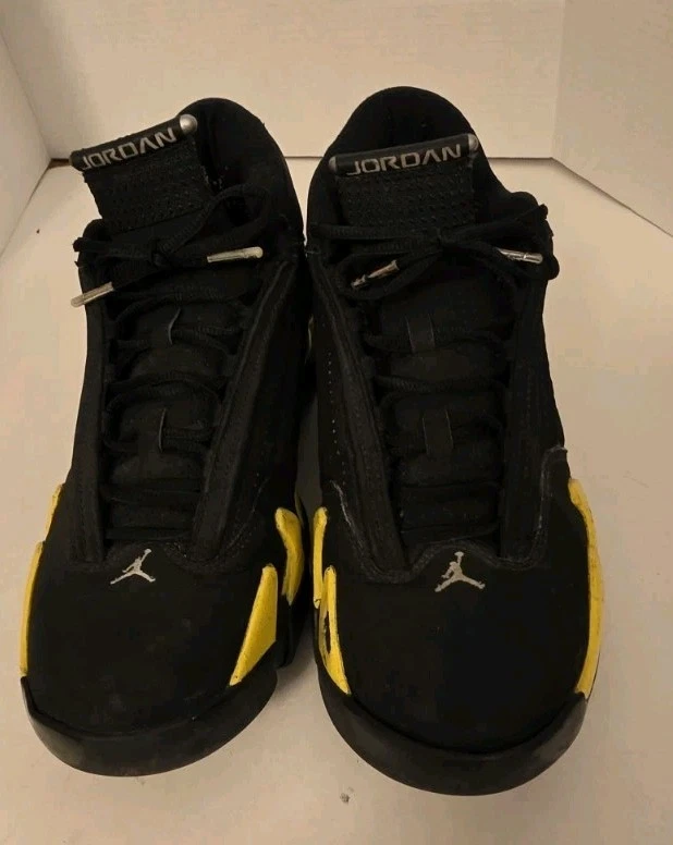 Talla 9- Air Jordan 14 Retro Thunder (desgaste menor en el interior del zapato izquierdo) Foto 1 de 4