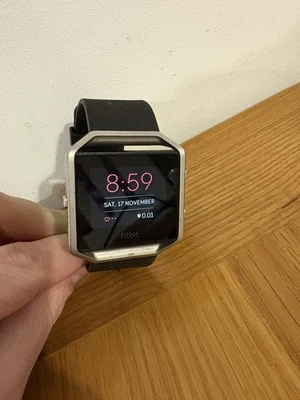 Fitbit Blaze - Fully working & in excellent condition - Image 1 of 2