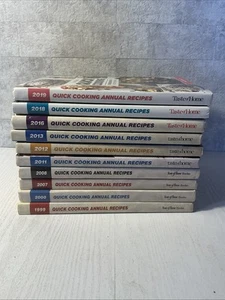 Lot of 10 Taste of Home Quick Cooking Annual Recipes Cookbooks From 1999 To 2019 - Foto 1 di 6